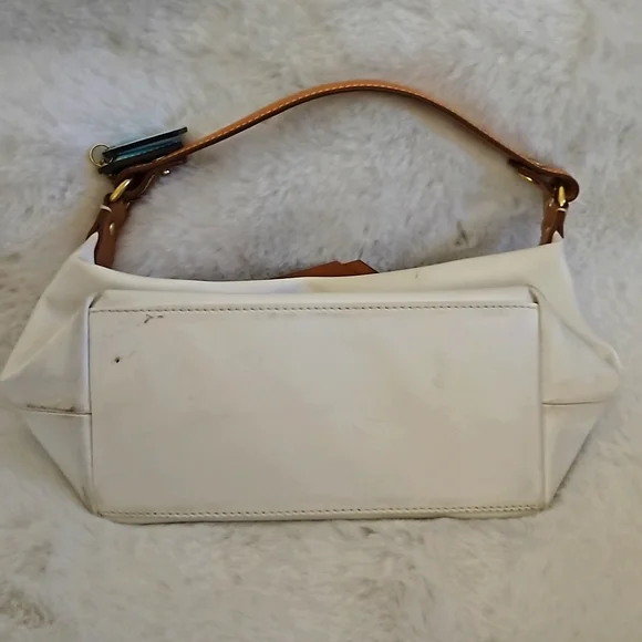 Coach small purse - Picture 3 of 5